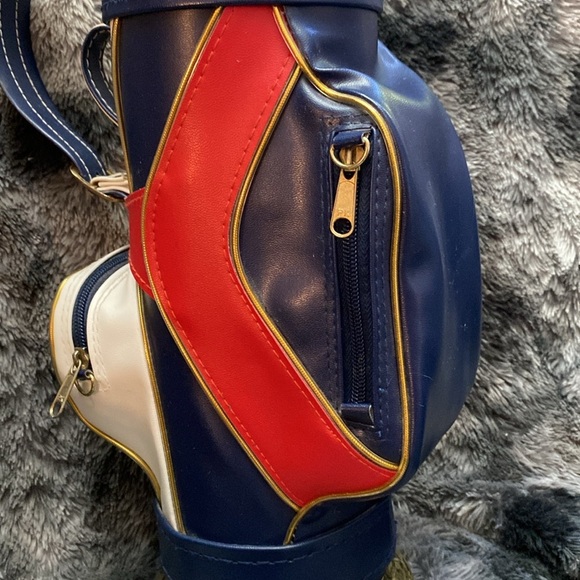 Vintage 1970's Red White Blue Golf Club Bag Table Lamp - Picture 5 of 16
